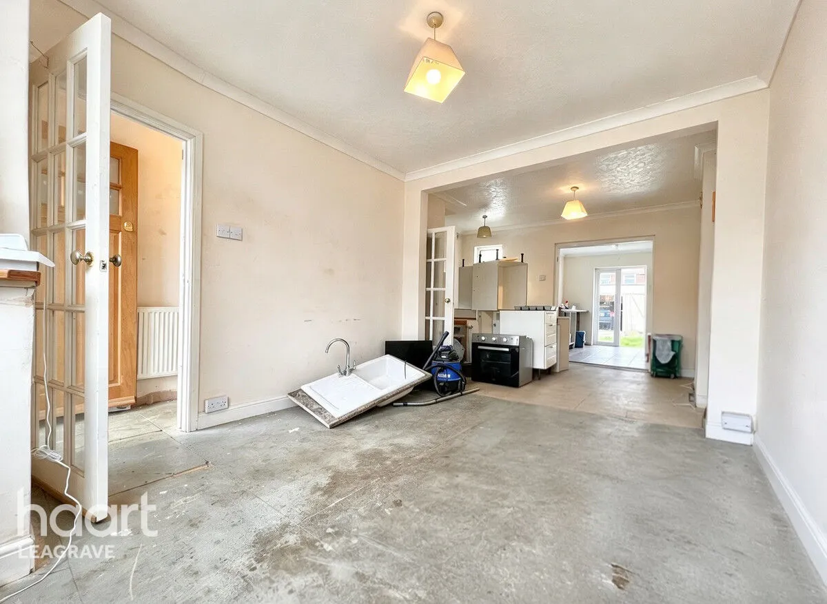 Eighth Avenue, Luton, LU3, photo 4