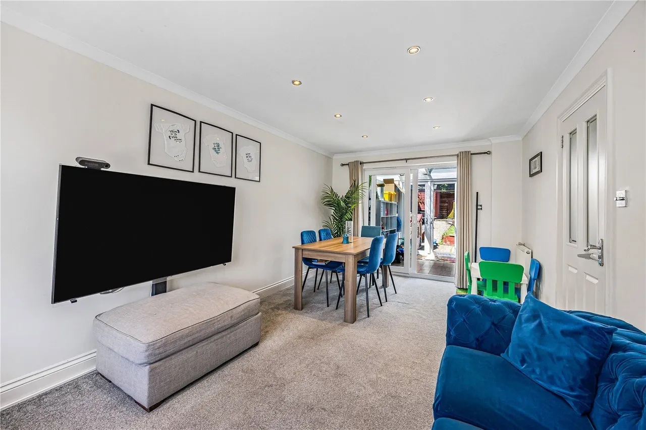The Close, Henley-on-Thames, RG9, photo 3