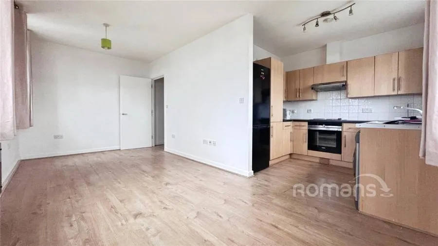 Station Road, Aldershot, GU11, photo 2