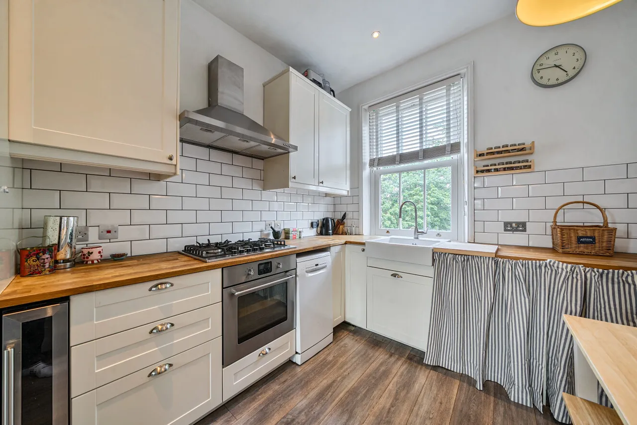 Knights Hill, West Norwood, London, SE27, photo 3