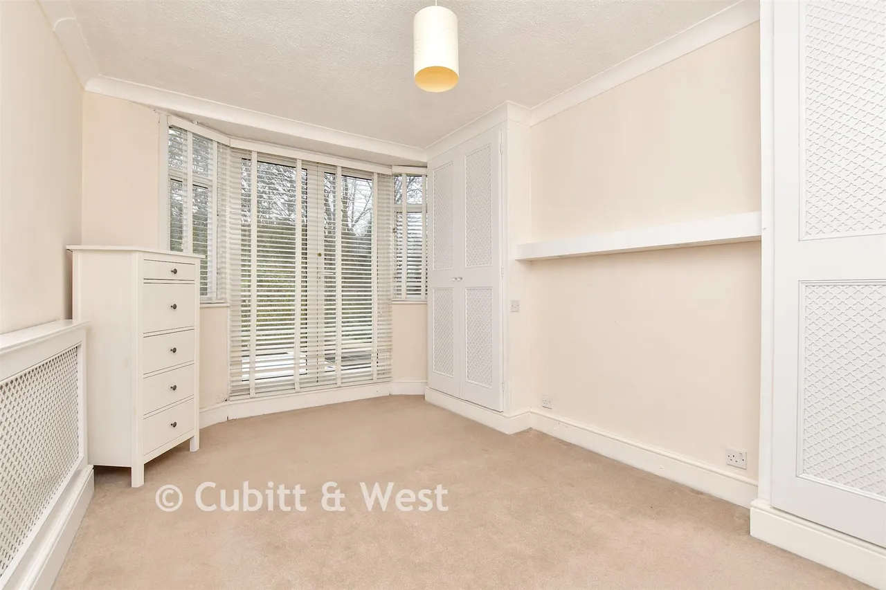 Hindhead Way, Wallington, SM6, photo 10