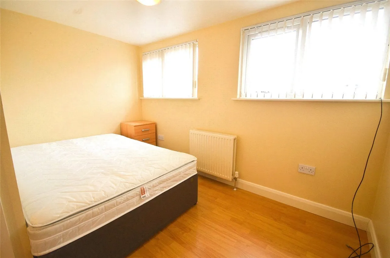 Davenport Avenue, M20, photo 5