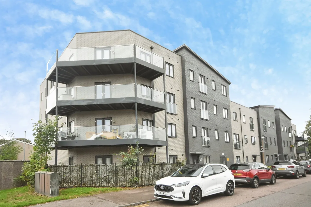 Essex Way, Great Warley, CM13, photo 17