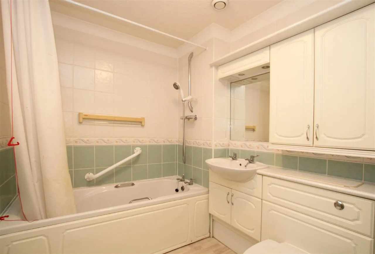 Deanery Close, Chichester, PO19, photo 5