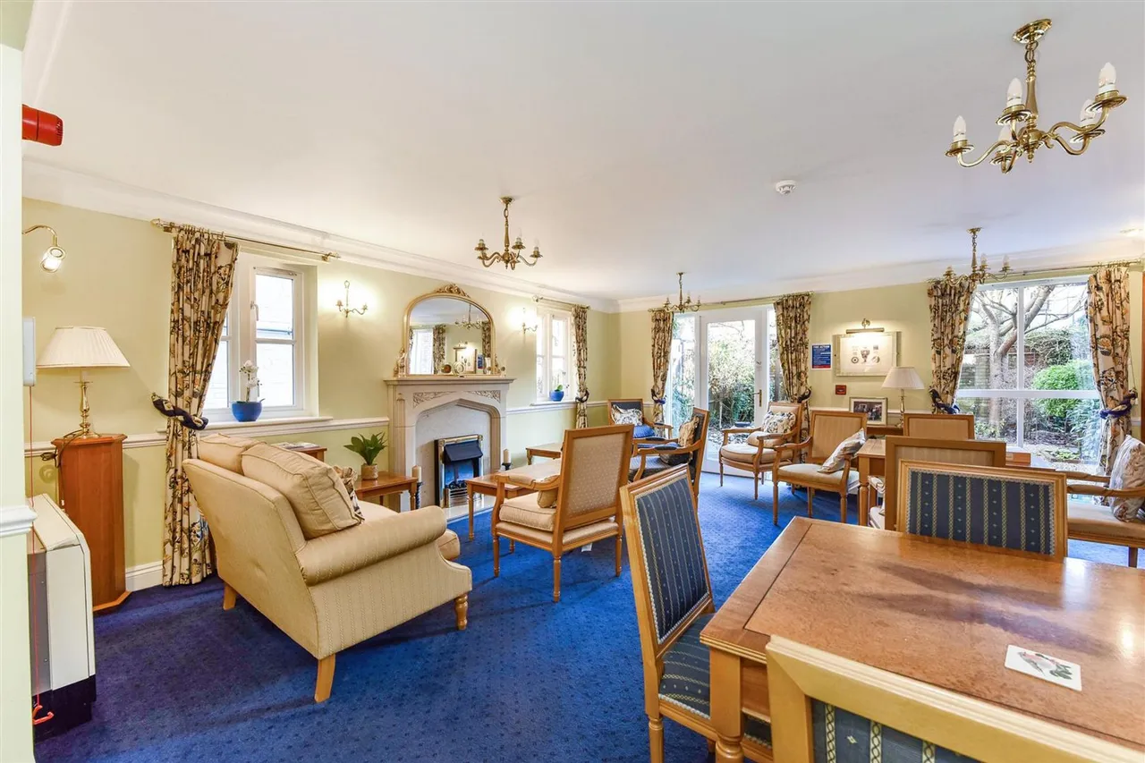 Deanery Close, Chichester, PO19, photo 11