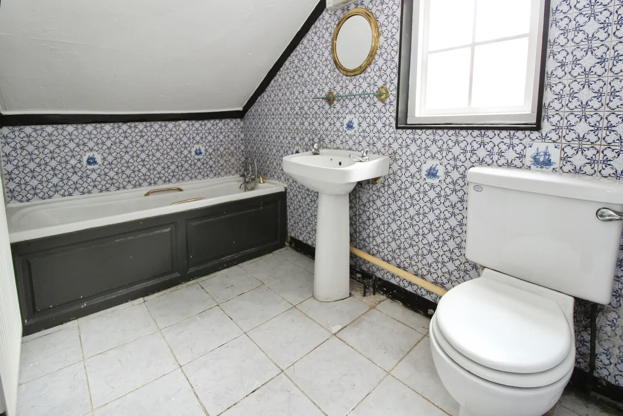 London Road, Wallington, SM6, photo 9