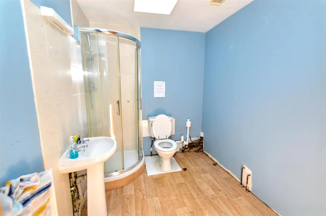 Hall Street, Briston, NR24, photo 36
