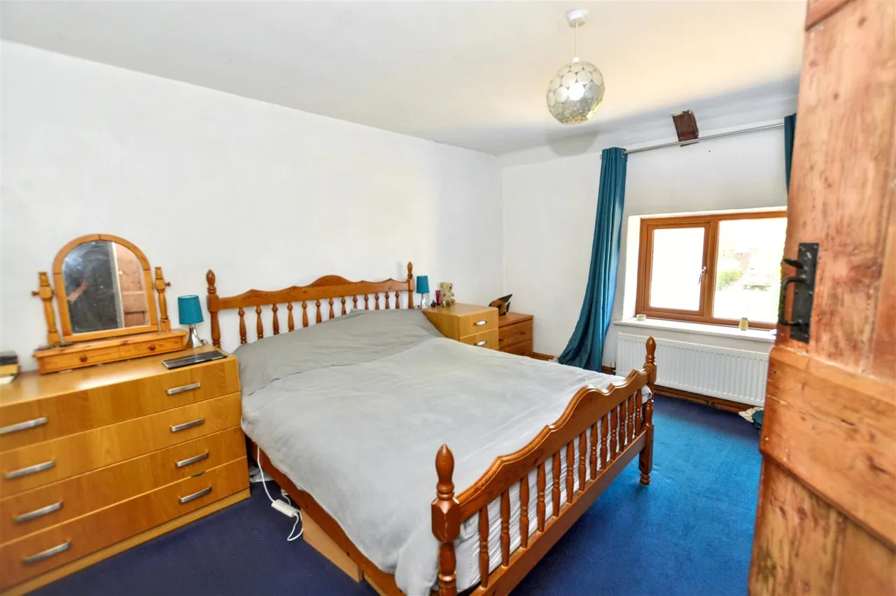 Hall Street, Briston, NR24, photo 12