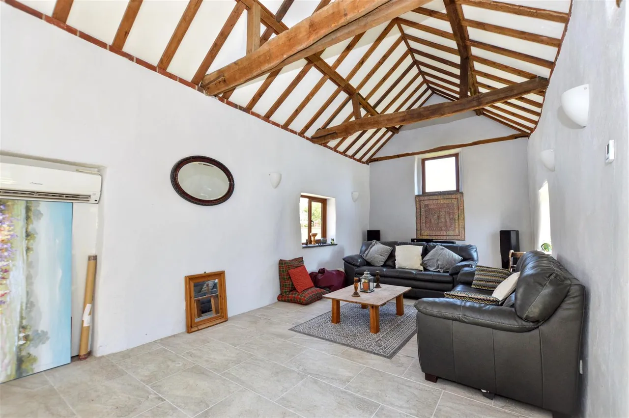 Hall Street, Briston, NR24, photo 32