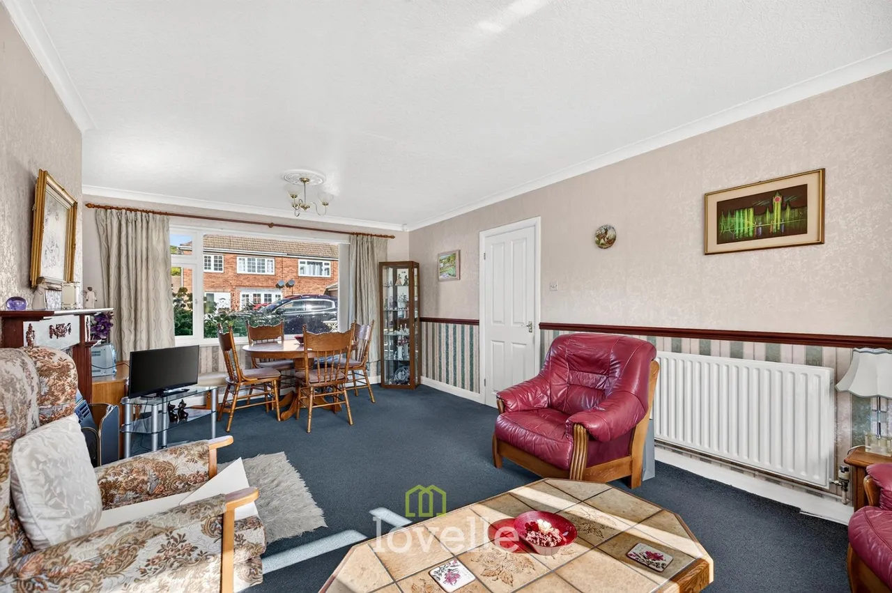 Rutland Drive, New Waltham, DN36, photo 8