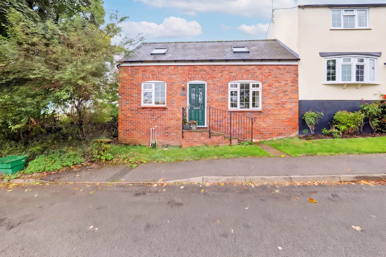 1 bed house for sale, Main Street, Tugby, LE7