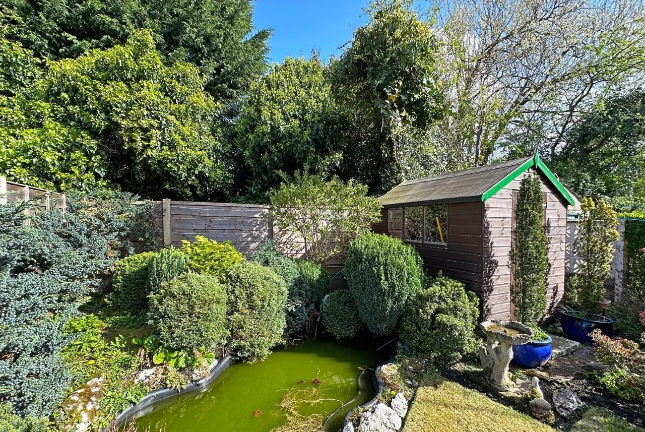Ashleigh Road, Timperley WA15 6ER, photo 18