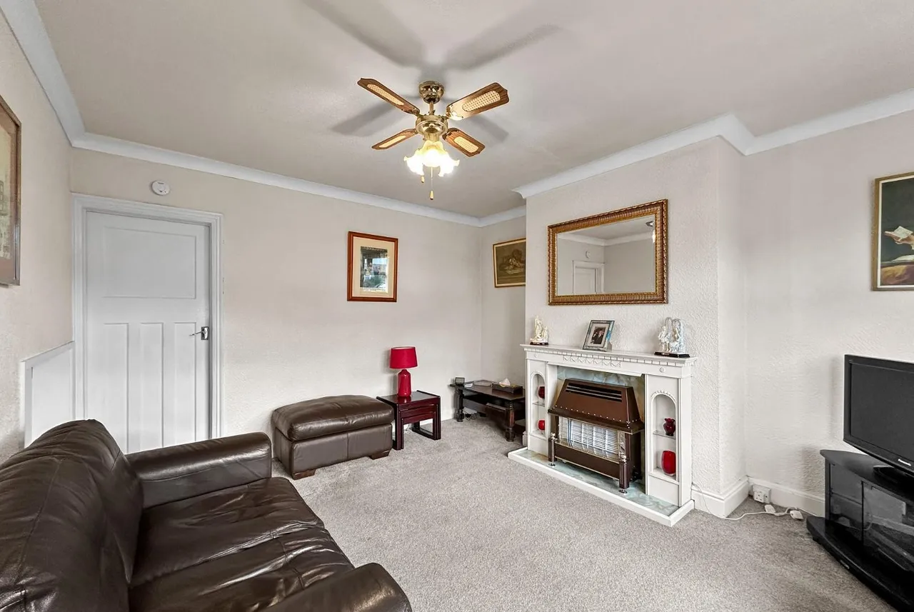Ashleigh Road, Timperley WA15 6ER, photo 7
