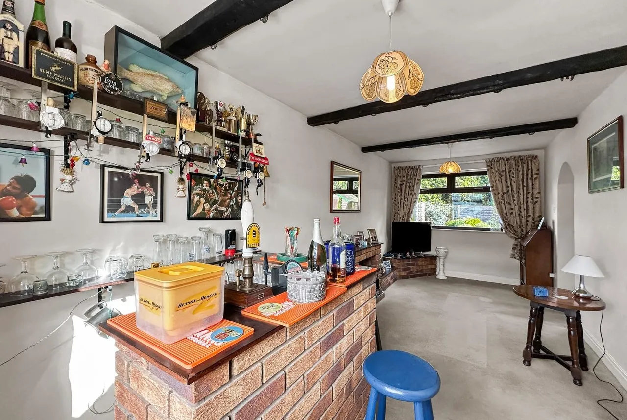 Ashleigh Road, Timperley WA15 6ER, photo 8