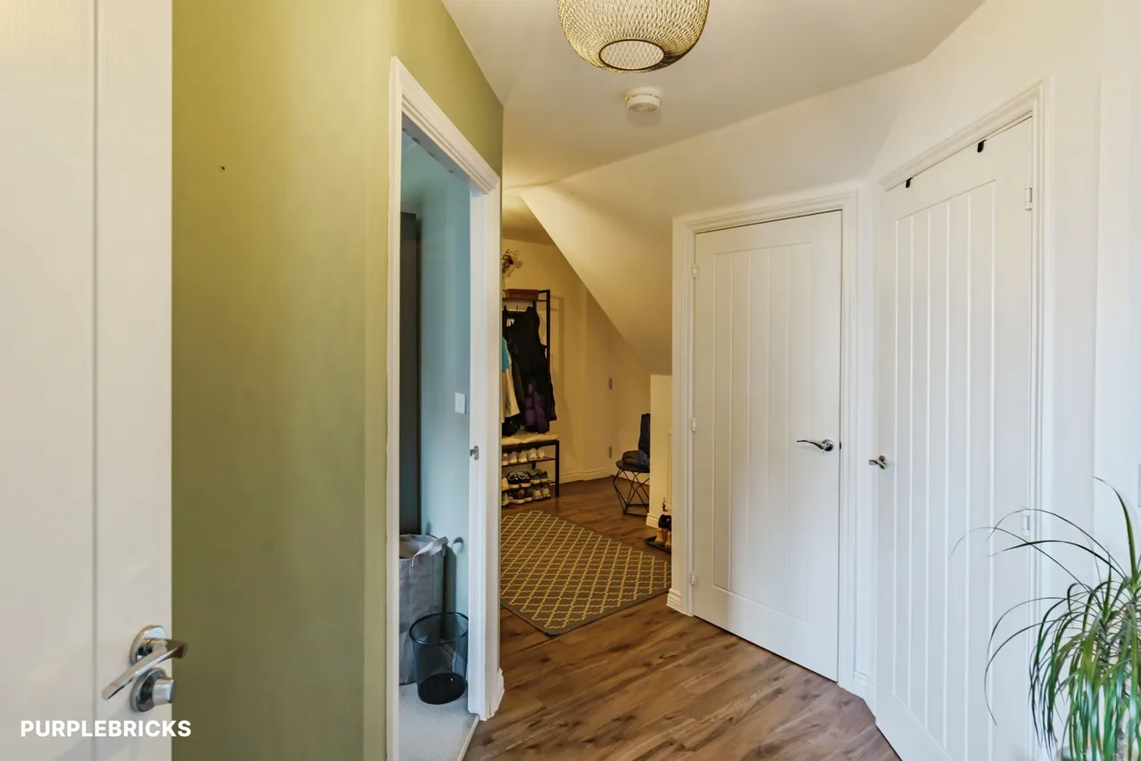 Illett Way, Horsham, RH12, photo 15