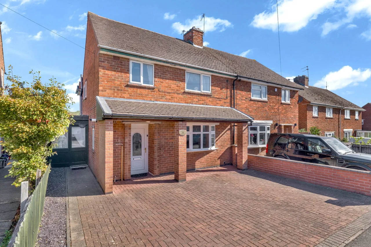 5 bed house for sale, Babington Road, Barrow Upon Soar, LE12