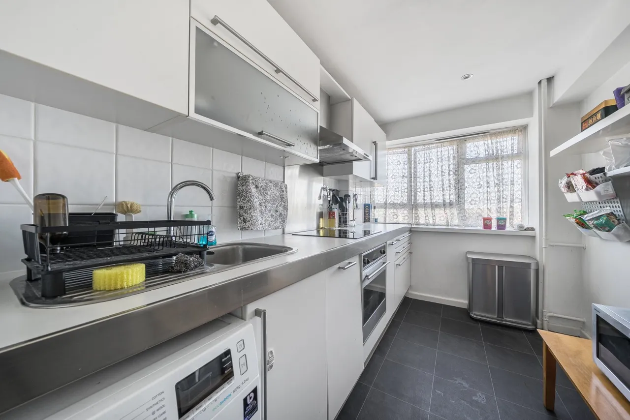 Wellington Road, St John's Wood, London, NW8, photo 4