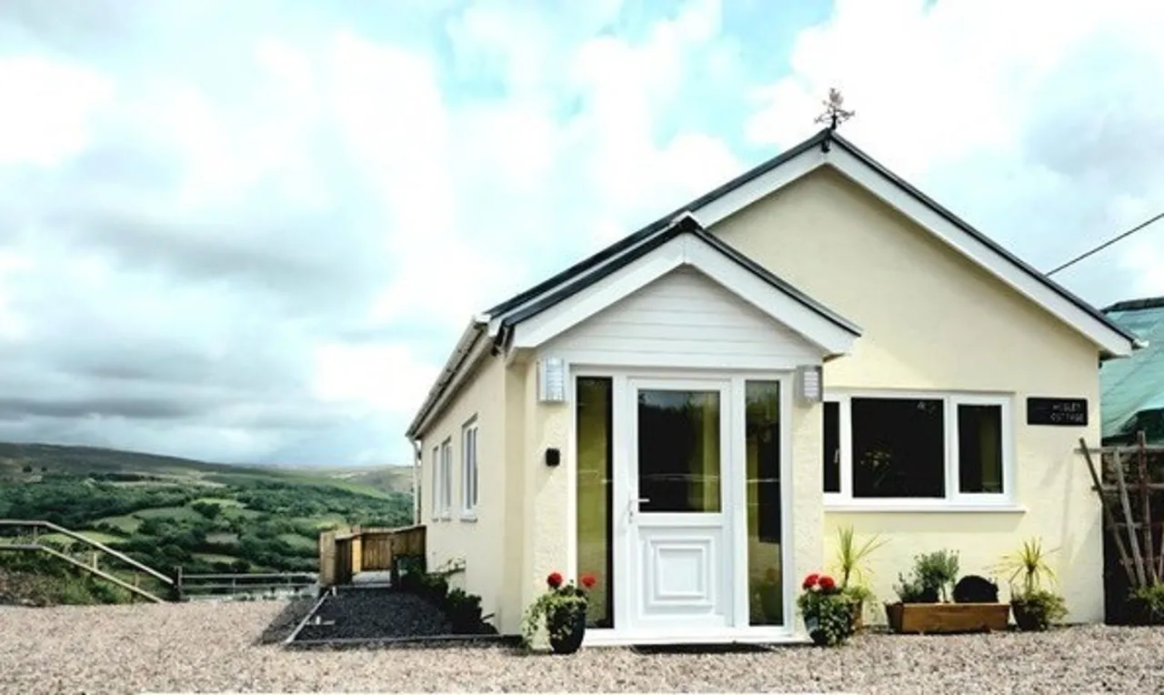 Ceidrim Road, Garnant, SA18, photo 18