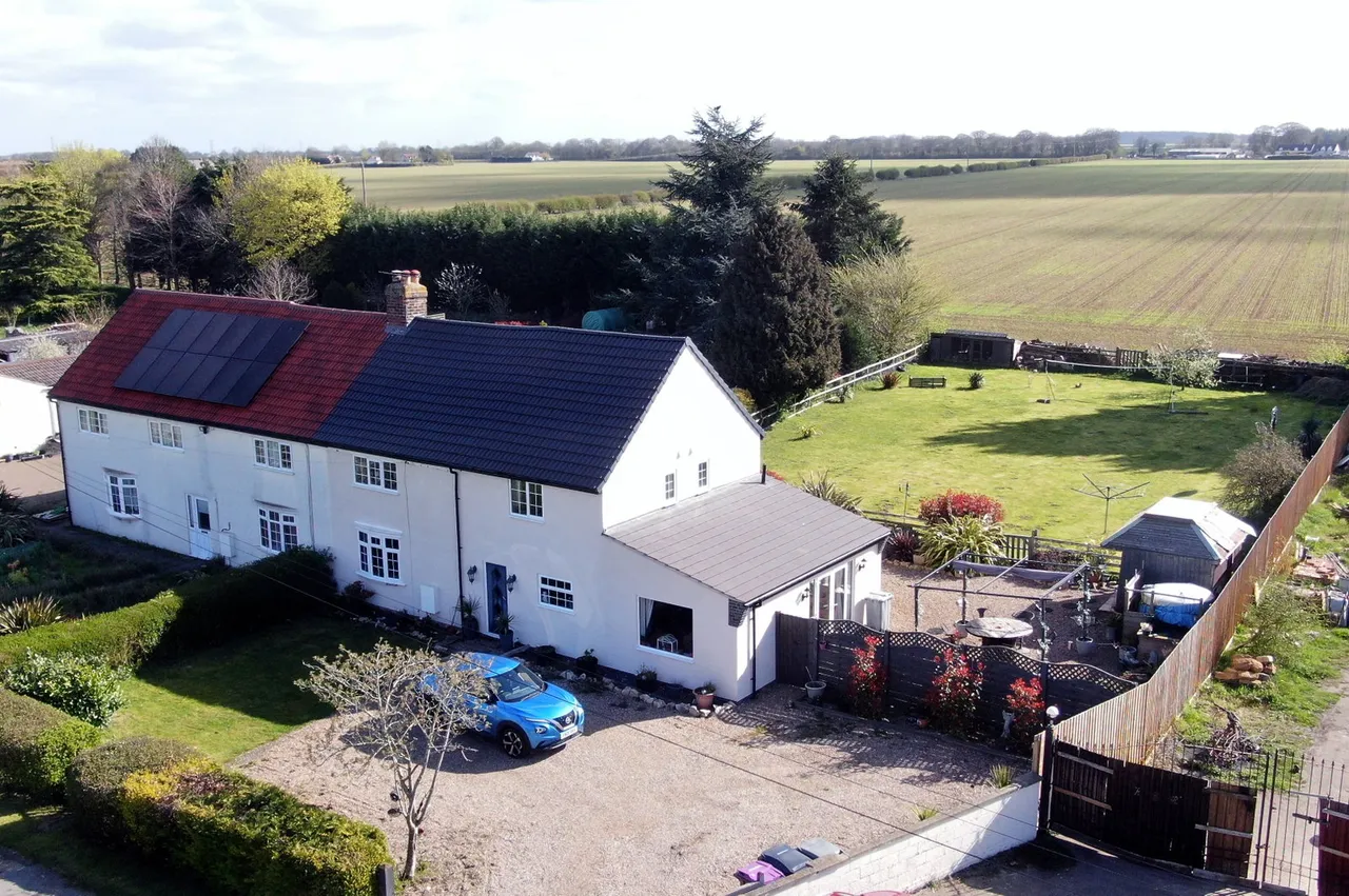 Heath Farm Lane, Grantham, photo 22
