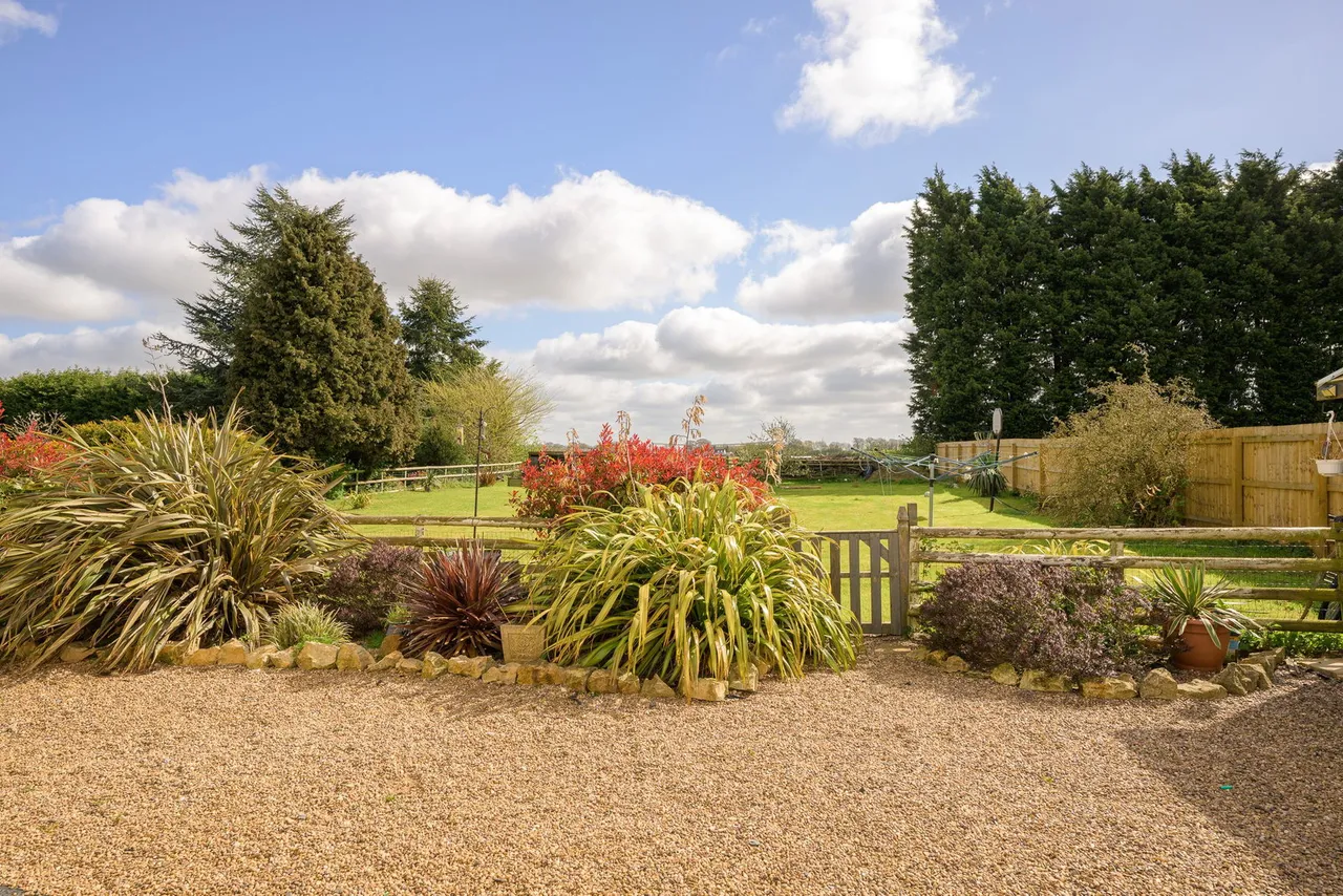 Heath Farm Lane, Grantham, photo 6