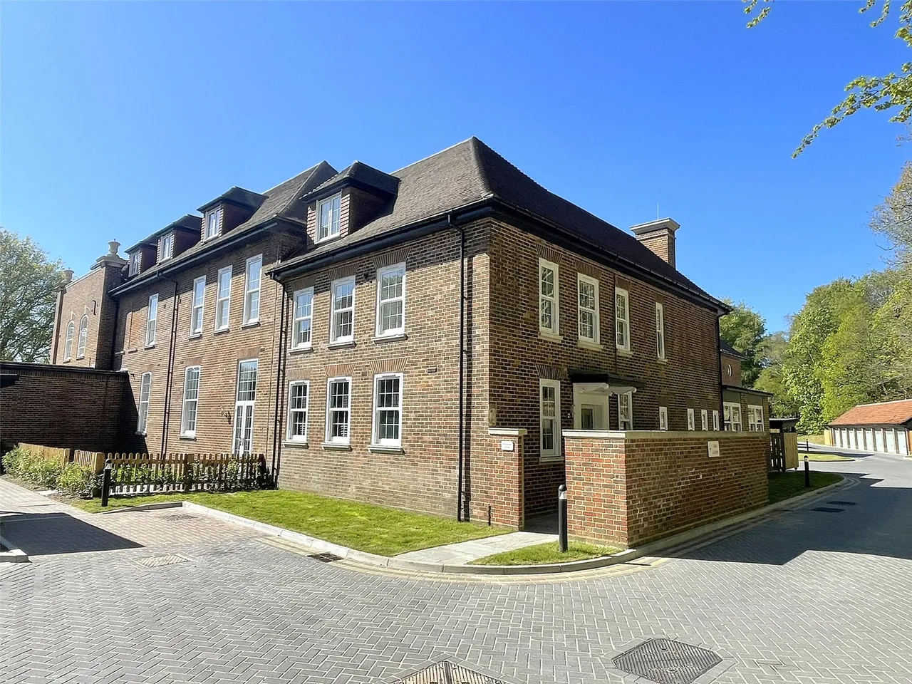 Brunswick Road, Deepcut, Camberley, Surrey, GU16 6UR, photo 3