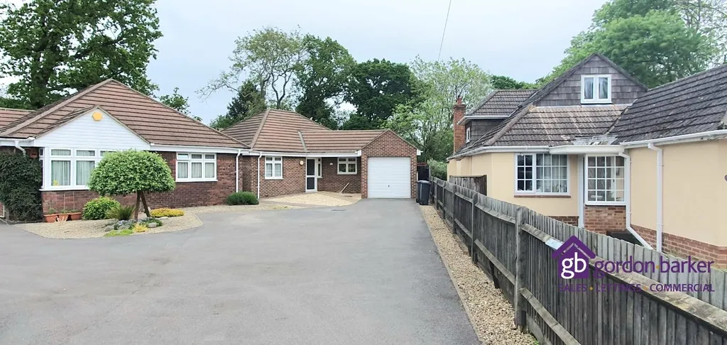 2 bed house for sale — Cudnell Avenue, Bournemouth, BH11 9BY