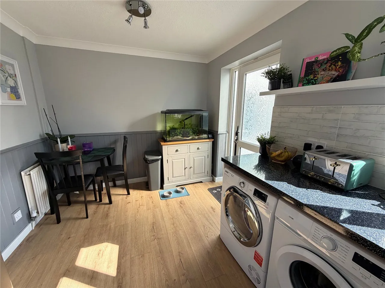 Brampton Lane, Armthorpe, Doncaster, South Yorkshire, DN3, photo 6
