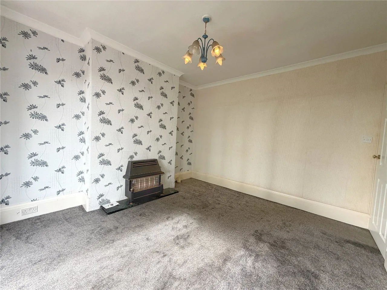 Springfield Road, Middleton, M24, photo 6