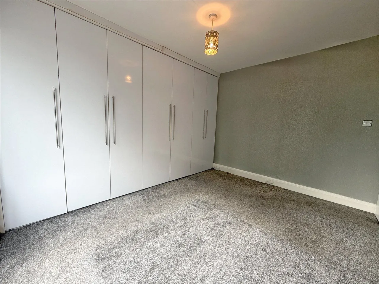 Springfield Road, Middleton, M24, photo 12