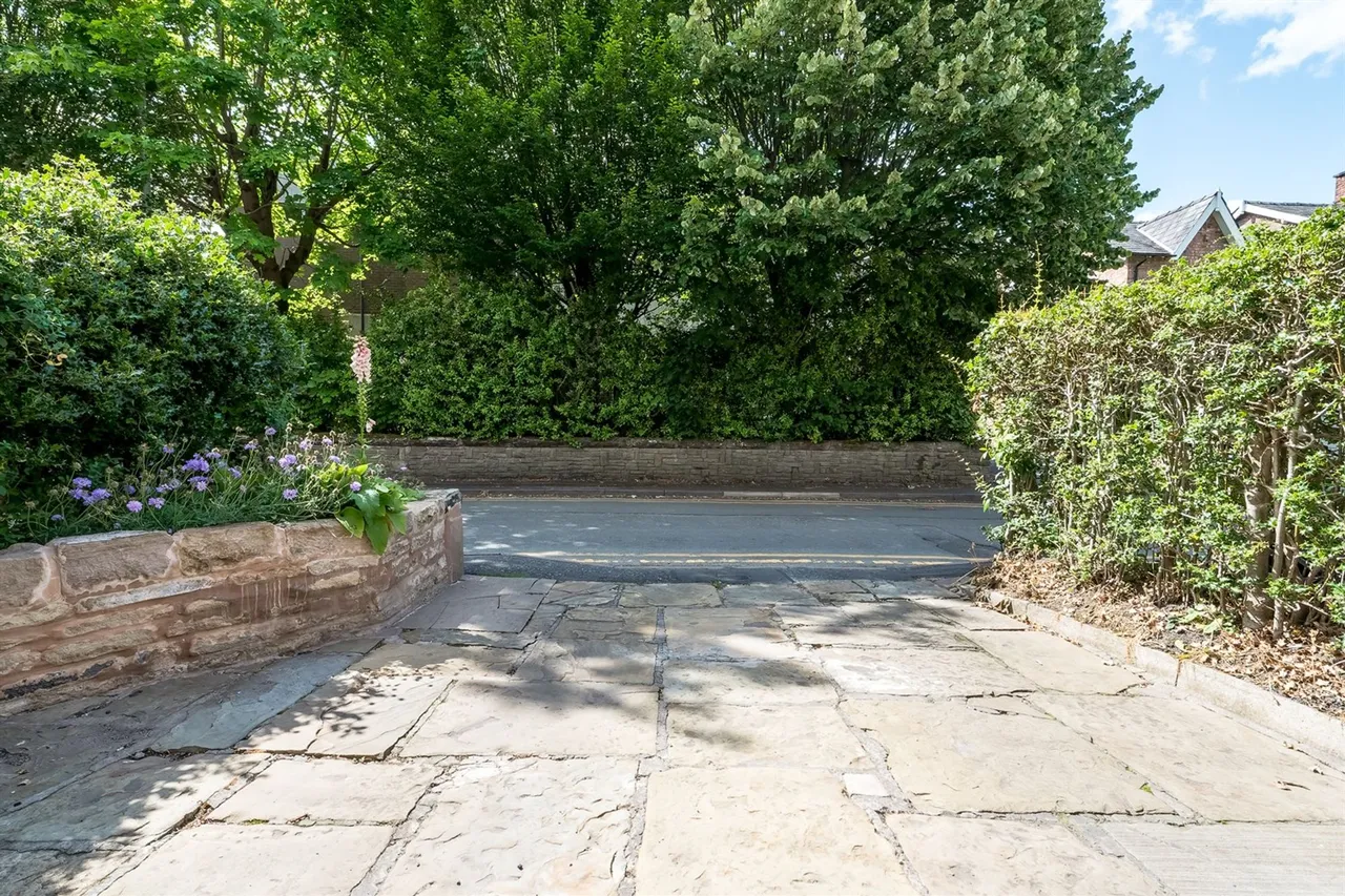 Moss Lane, Alderley Edge, photo 17