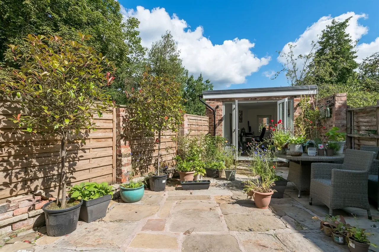 Moss Lane, Alderley Edge, photo 19