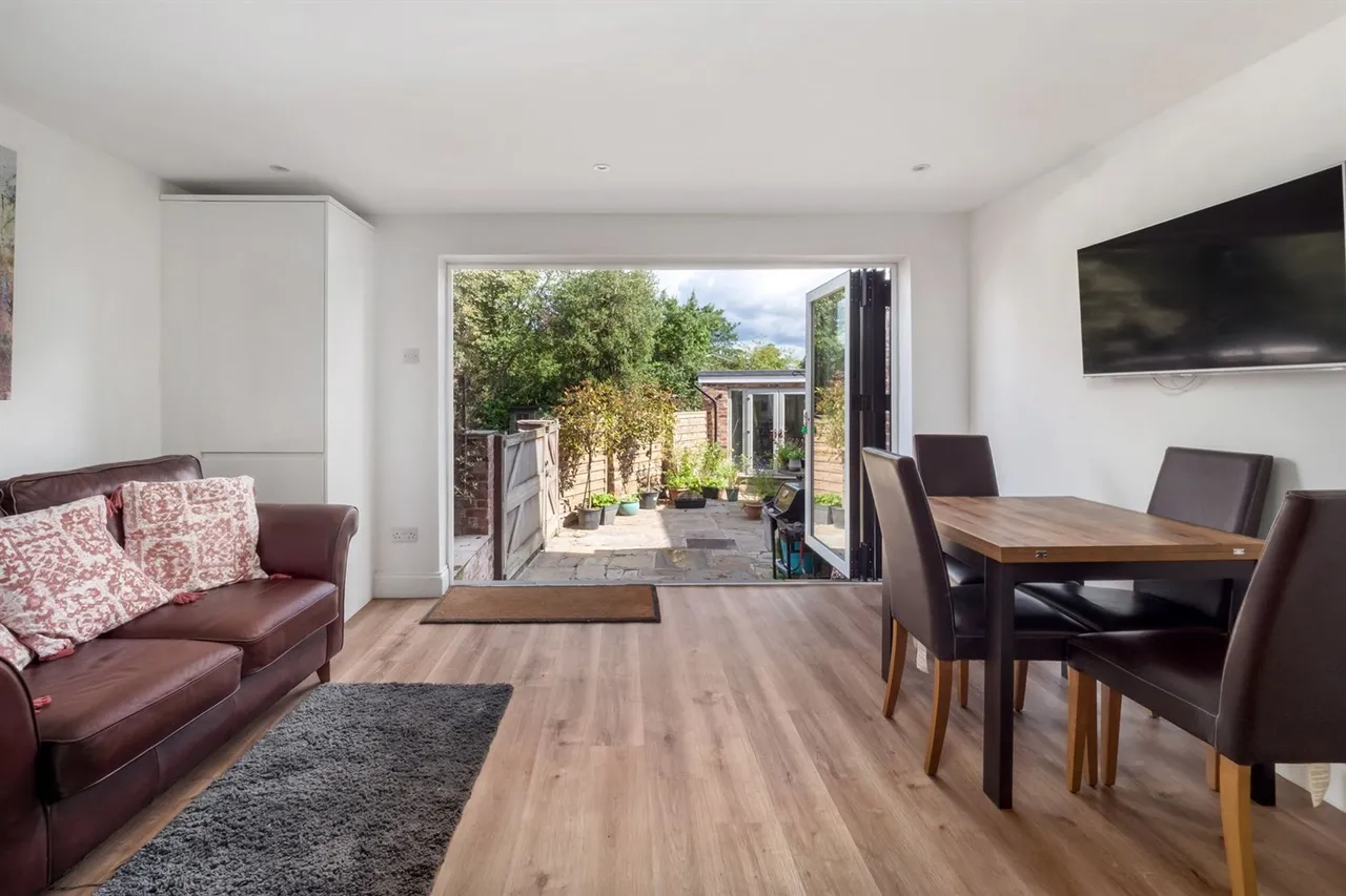 Moss Lane, Alderley Edge, photo 6