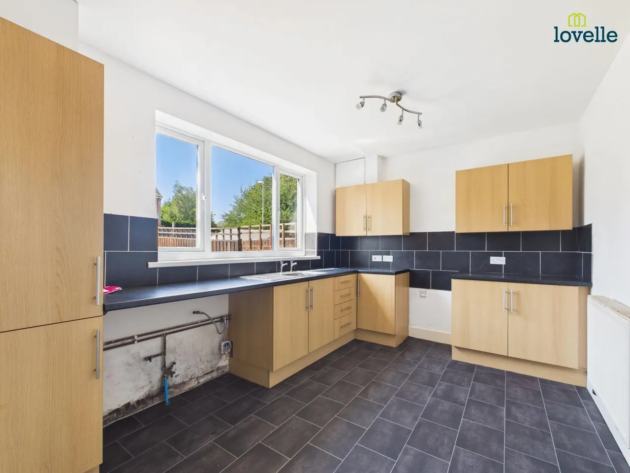 Edinburgh Road, Binbrook, LN8, photo 3