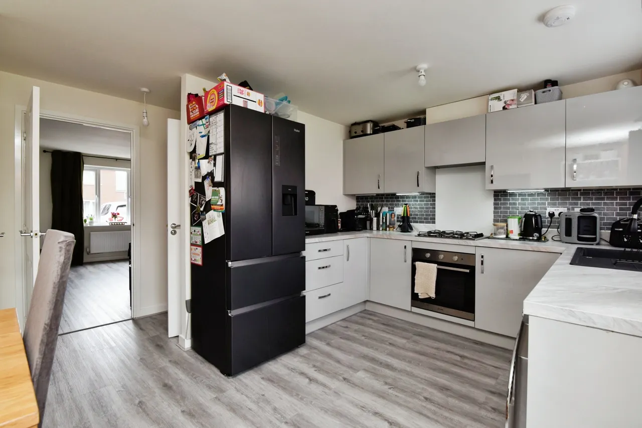 Buckthorn Drive, Stoke-on-Trent, Staffordshire, ST6, photo 6