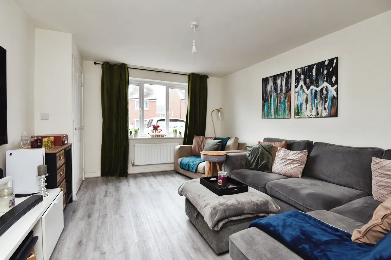Buckthorn Drive, Stoke-on-Trent, Staffordshire, ST6, photo 3