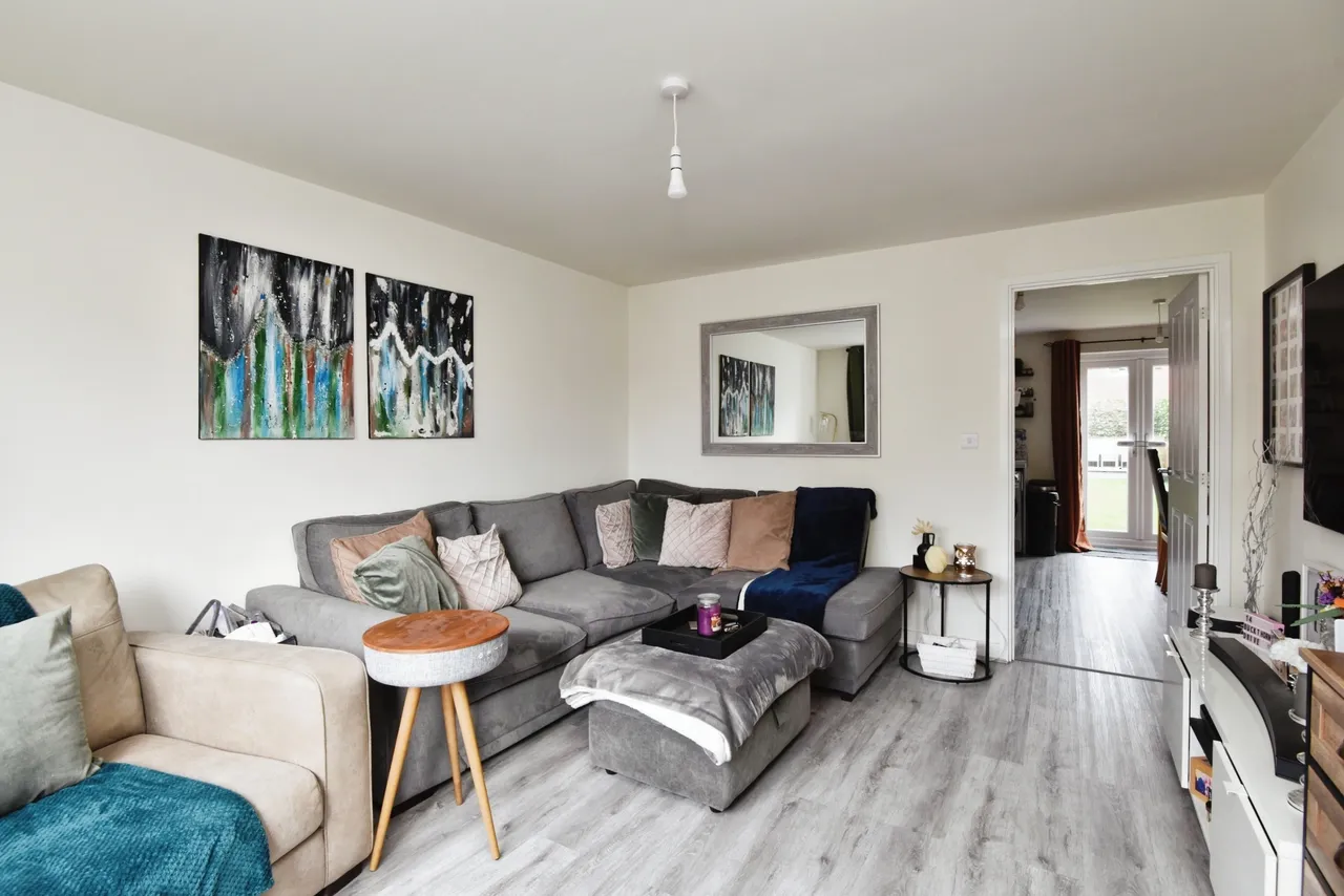 Buckthorn Drive, Stoke-on-Trent, Staffordshire, ST6, photo 2