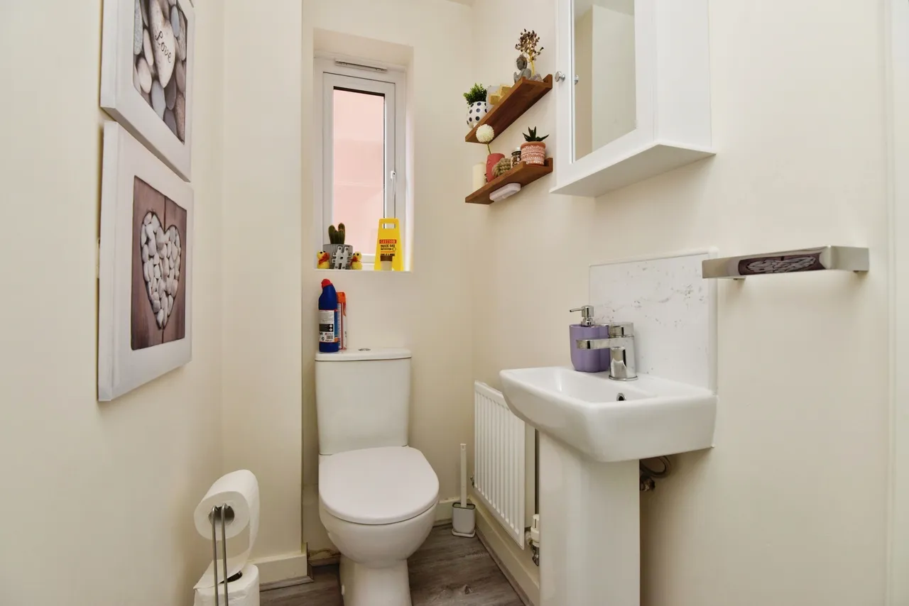 Buckthorn Drive, Stoke-on-Trent, Staffordshire, ST6, photo 8