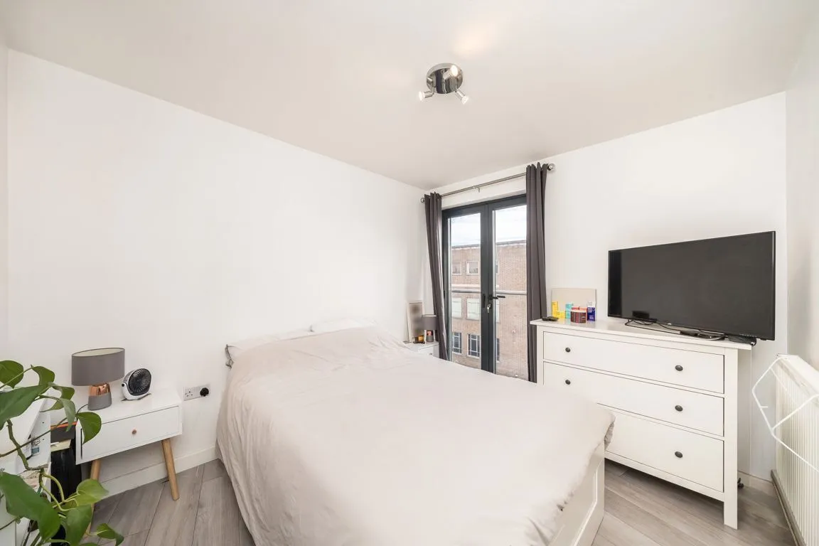 Nipper Alley, KT1, photo 5