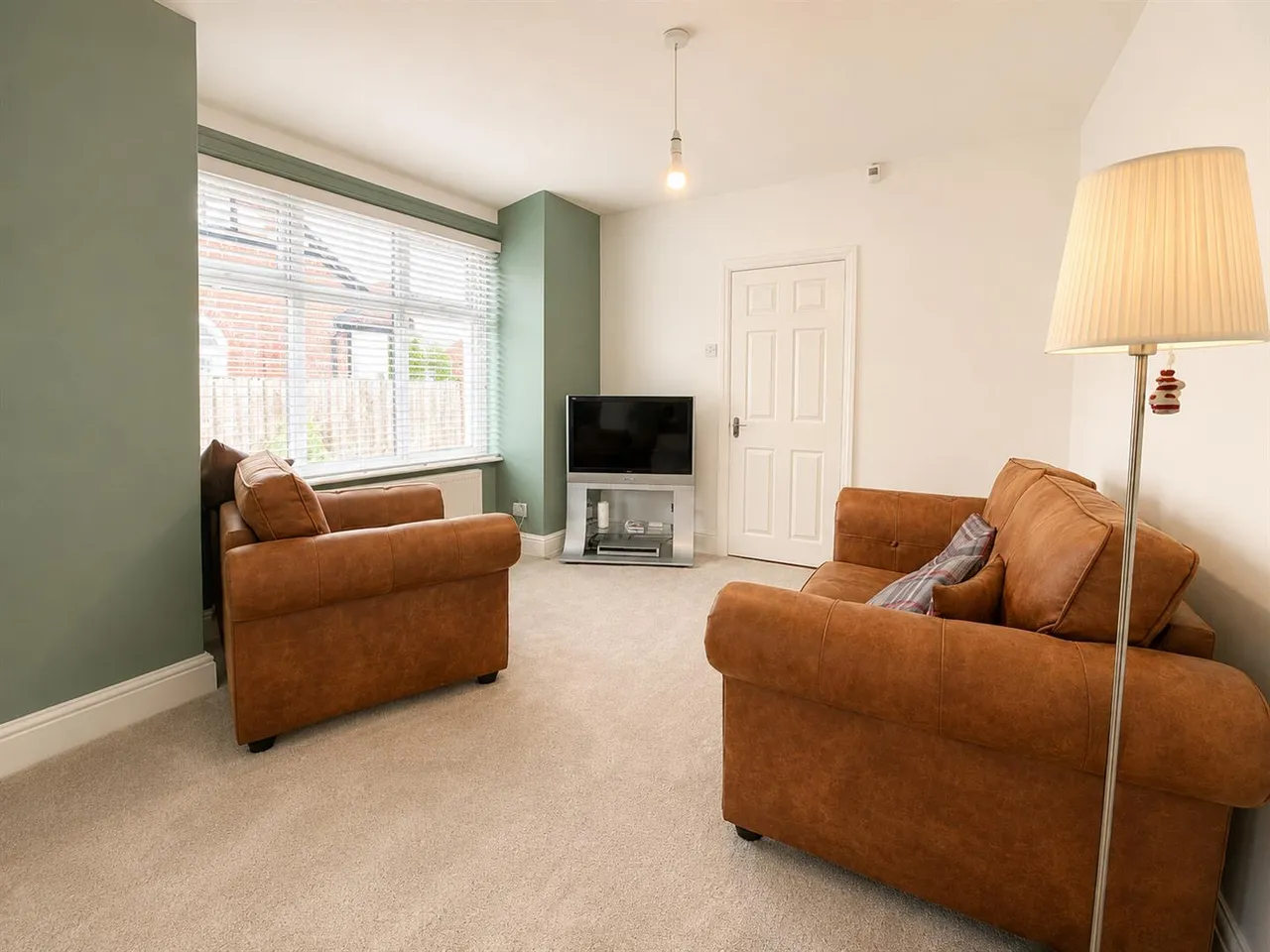 Doveston Road, Sale, M33, photo 10