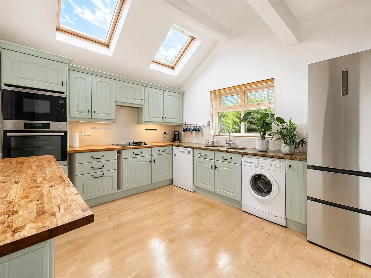 Doveston Road, Sale, M33, photo 5