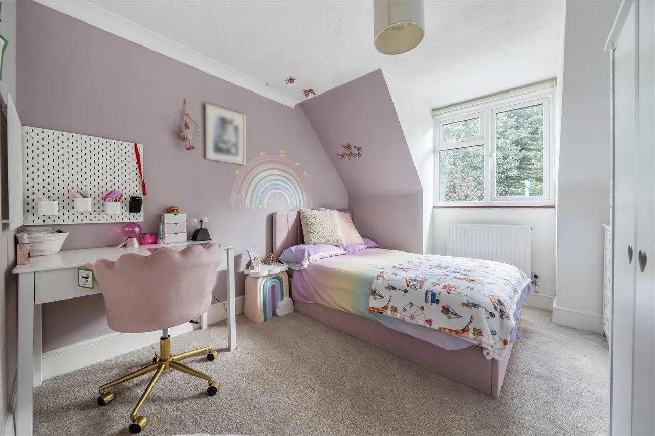 Segensworth Road, Fareham, photo 15