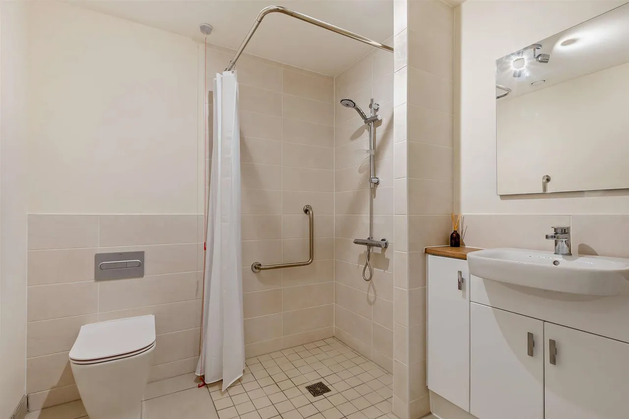 South Street, Taunton, TA1, photo 10