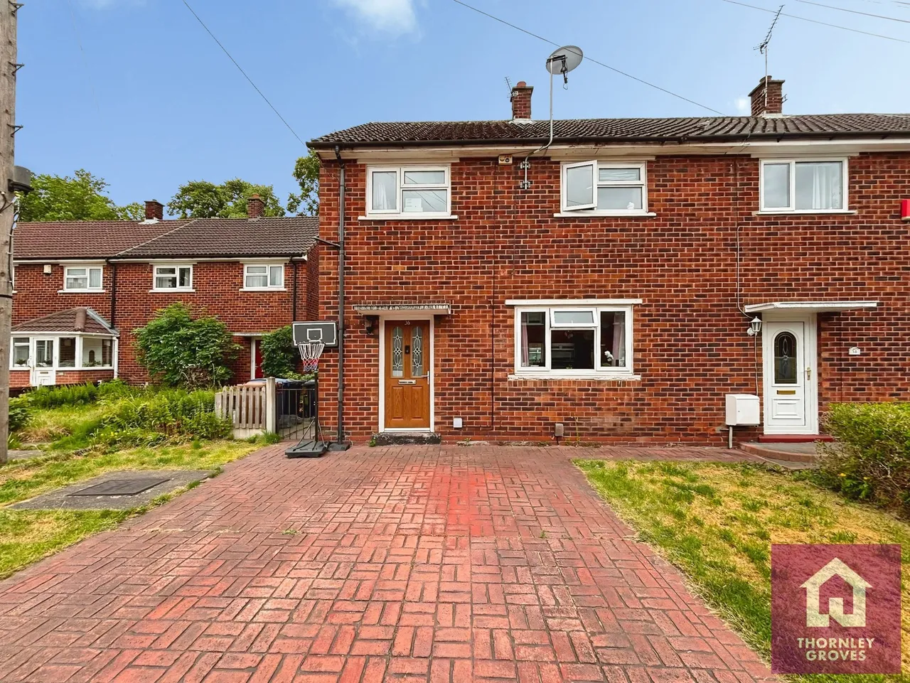 Narbonne Avenue, Eccles, M30, photo 14