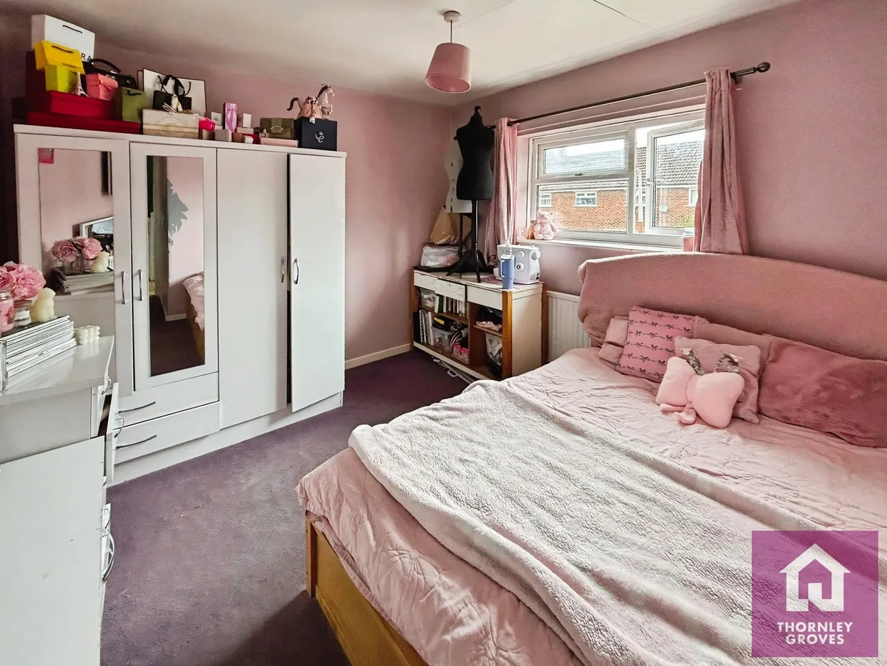 Narbonne Avenue, Eccles, M30, photo 7