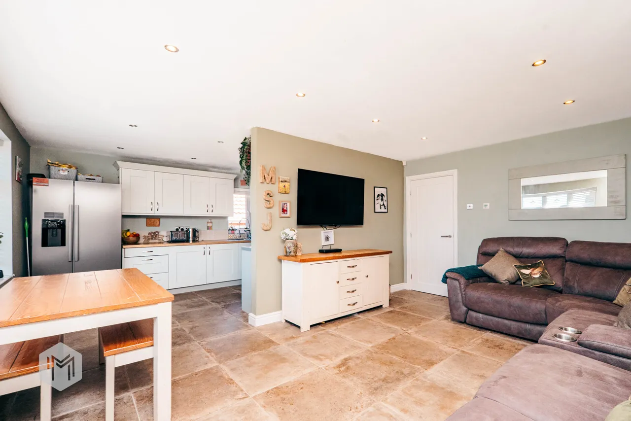 Hough Fold Way, Bolton, BL2 3PY, photo 5
