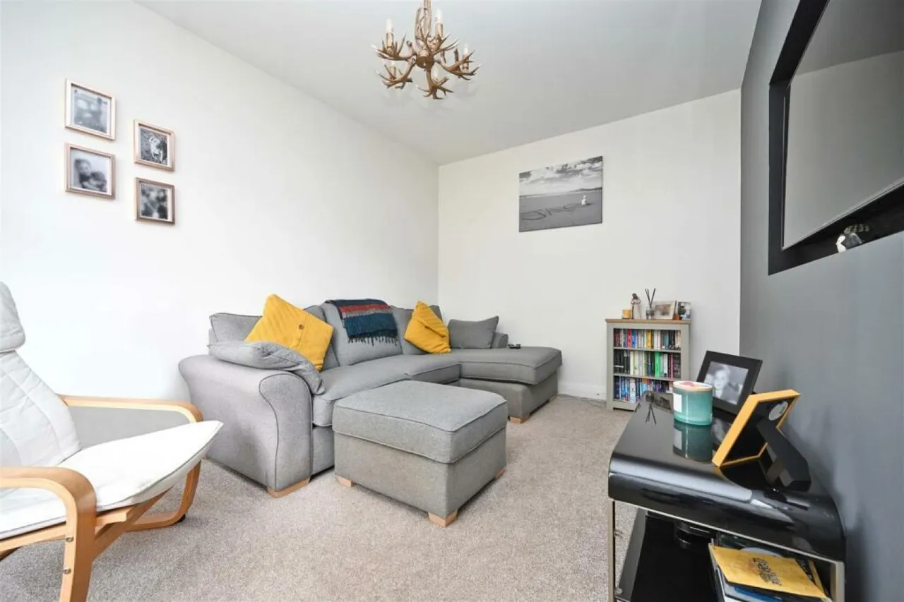 Carr Lane, Rawdon, LS19, photo 7