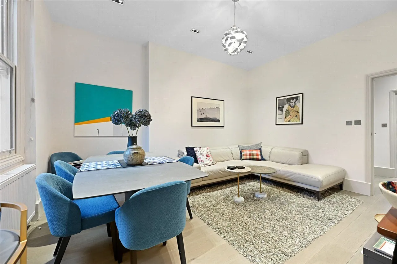 Bolingbroke Road, Brook Green, W14, photo 2