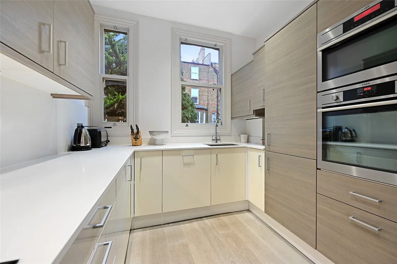 Bolingbroke Road, Brook Green, W14, photo 6