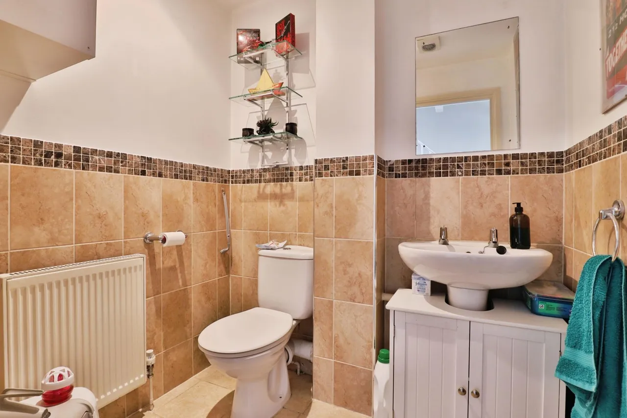 Salisbury Road, Poole, BH14, photo 12