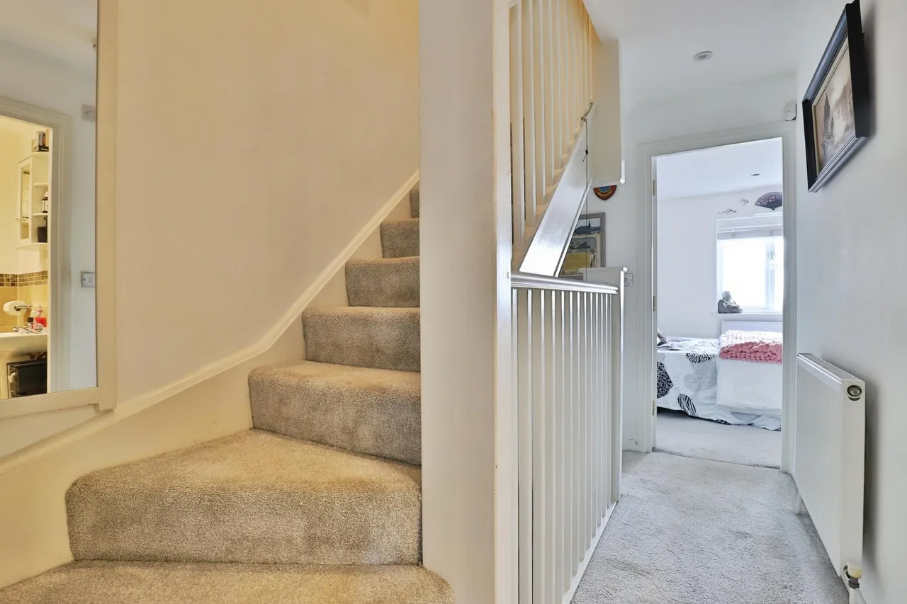 Salisbury Road, Poole, BH14, photo 13